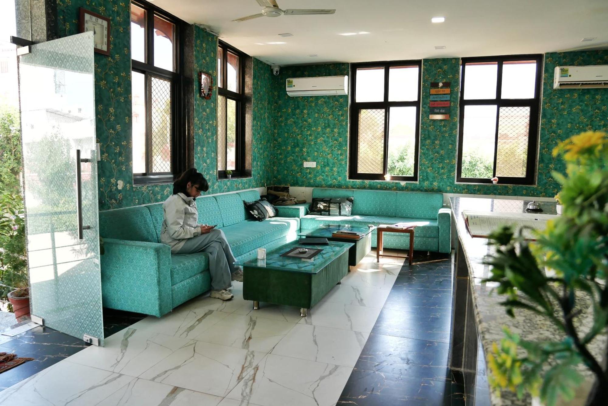 Hotel Grand Vijay พุชการ์ ภายนอก รูปภาพ